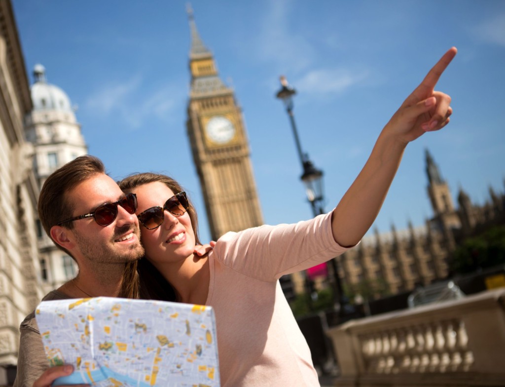 Experience British History Up Close With Guided Walking Tours in London for American travelers