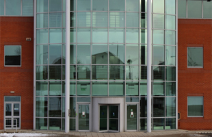 Improve The Entry Appearance With Exceptional Commercial Glass Door Service