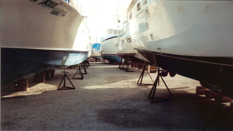 What are the Best Boat Stands for Your Boatyard?