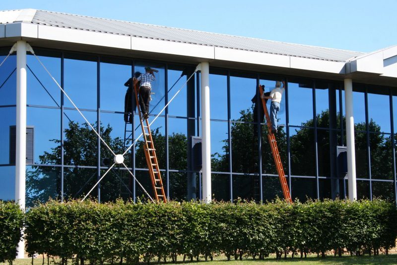 Things Customers Should Know about Commercial Glass Repair