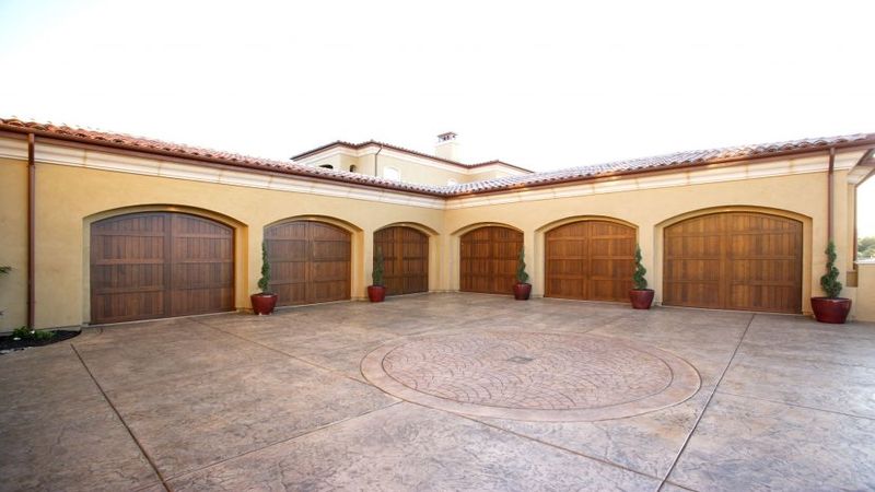 The Most Common Garage Door Repairs in Clearwater, FL