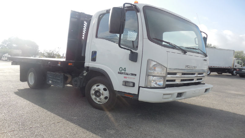 Tips on Buying a Used Medium Duty Truck