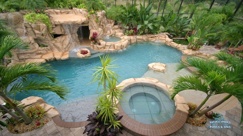 Waterfall Pools in Tampa: Upgrade Your Pool Today