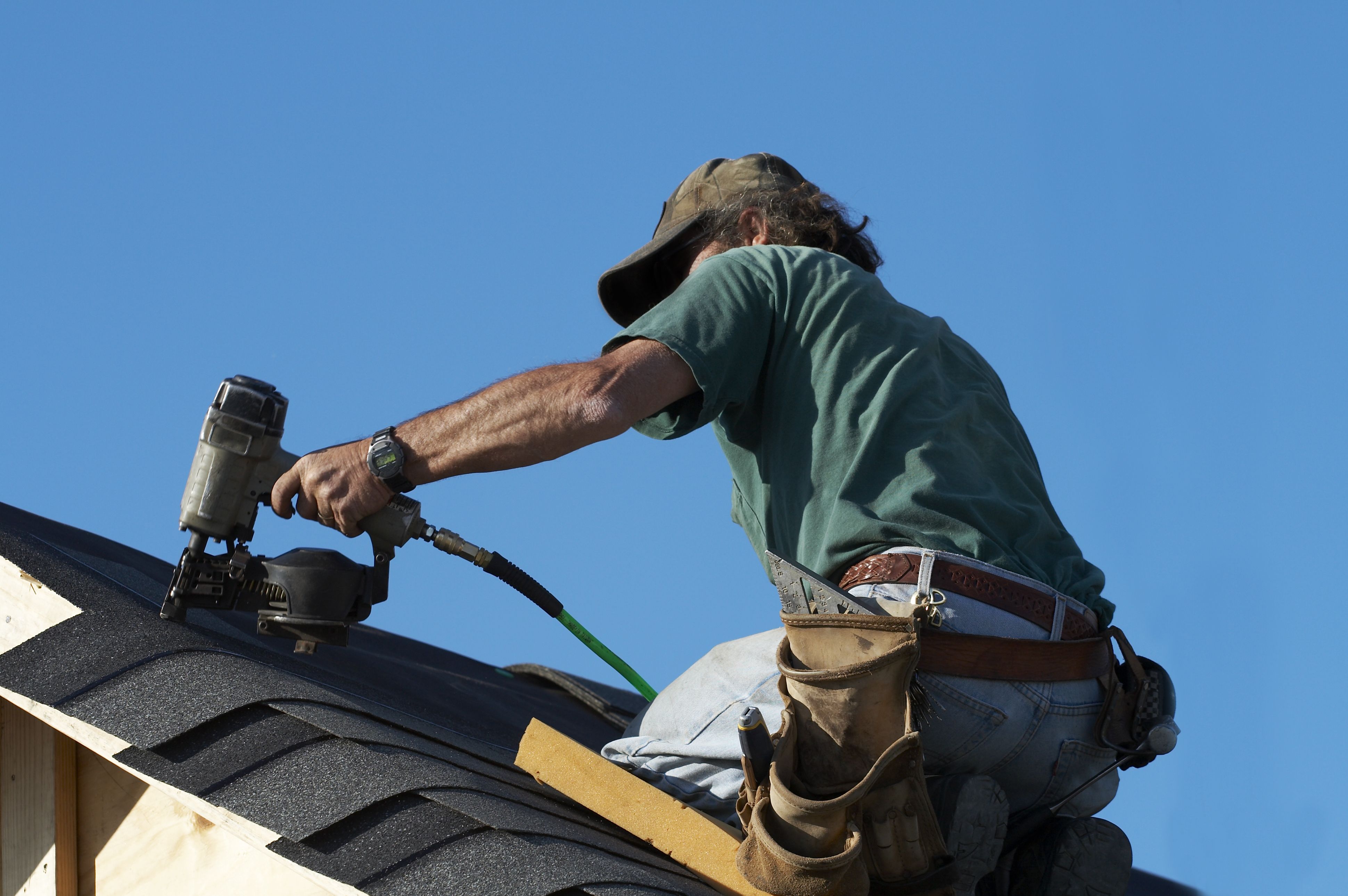 Helpful Tips For Maintaining Residential Roofing in Oshkosh WI