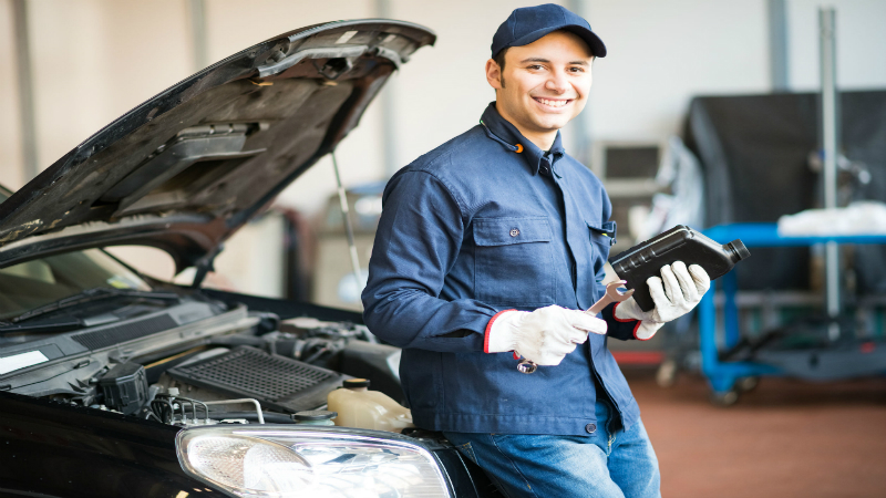 Hire a Specialist for Your Audi Car Servicing