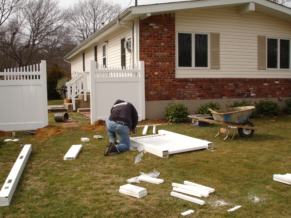 Common Residential Fence Repairs Nassau County and How to Fix Them