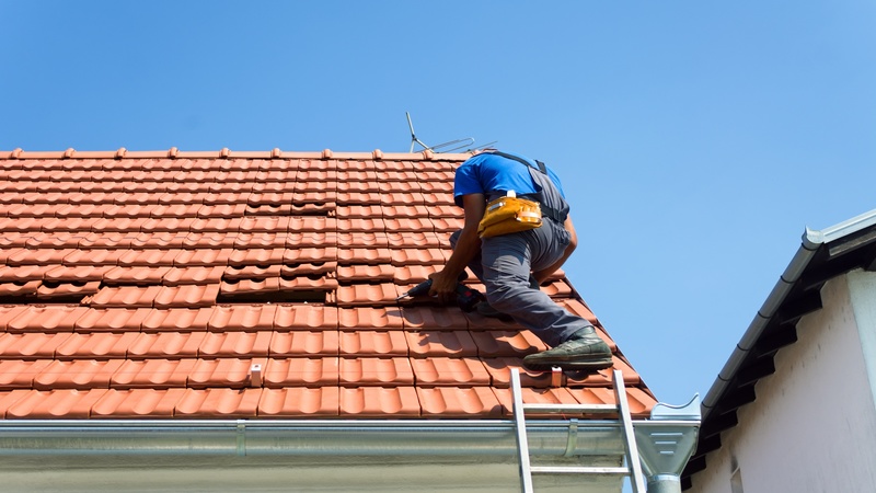 Turn to Showalter Roofing for Roof Repairs in Glencoe Il