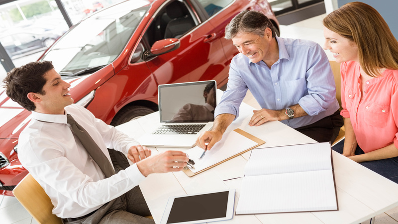 Ways That You Can Save Money on Your Auto Insurance in Valencia, CA