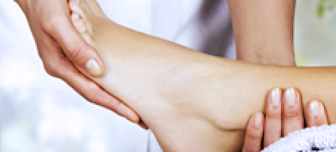 Podiatrists and How They Help With Ankle Pain
