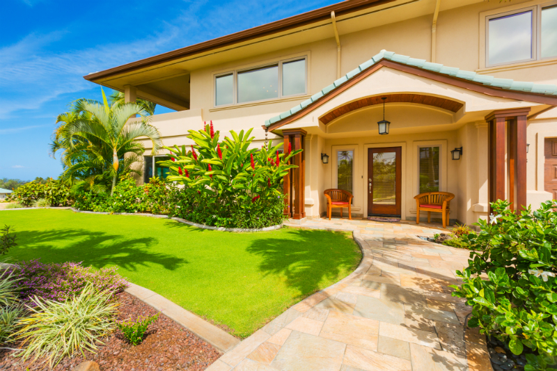 University Students Renting Urban Apartments in Philadelphia, PA