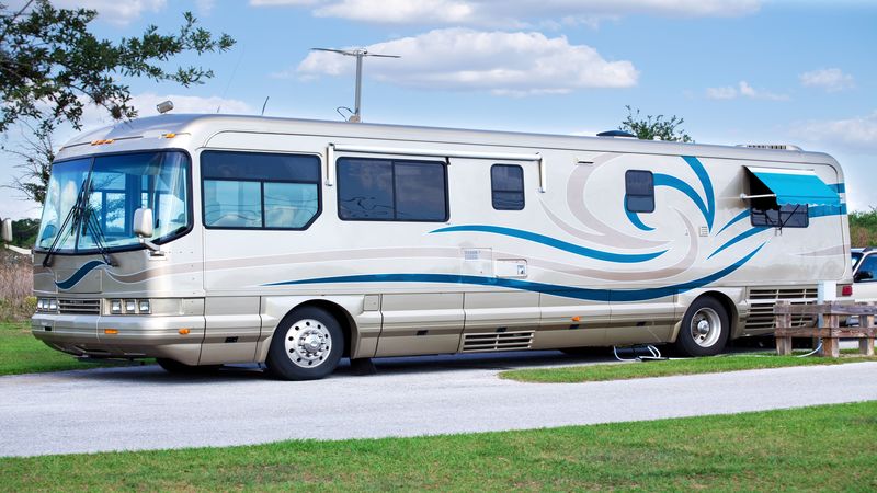 Hire Professional Storage Facilities for Your RV in Naples, FL