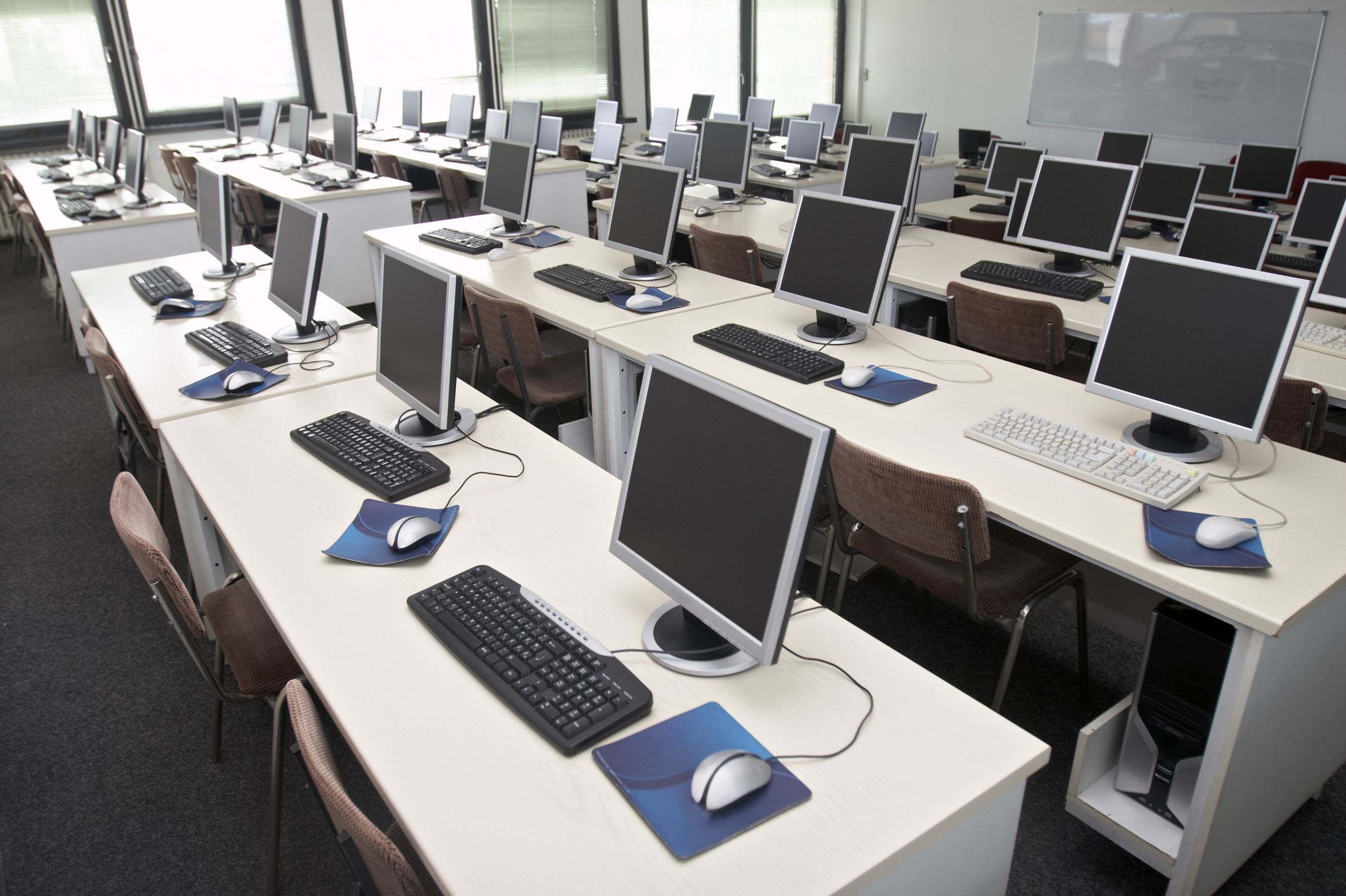 An Office Furniture Installation in Louisville to Keep You Working