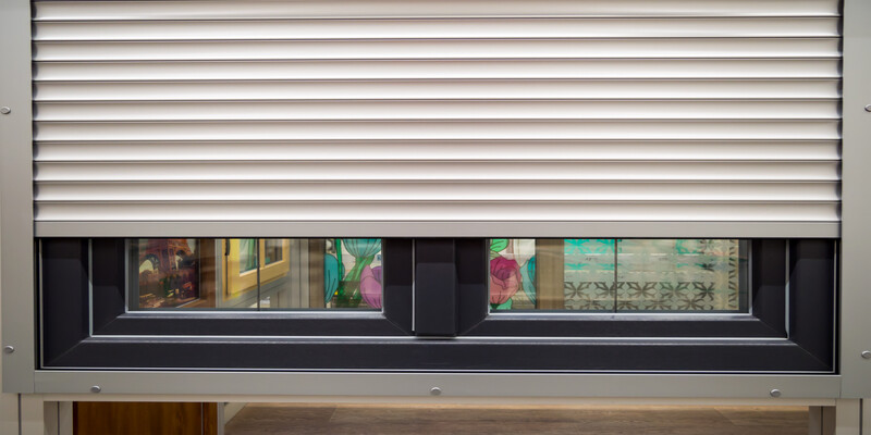 Find Style and Privacy Solutions at a Window Blinds Shop Orange CA Residents Trust