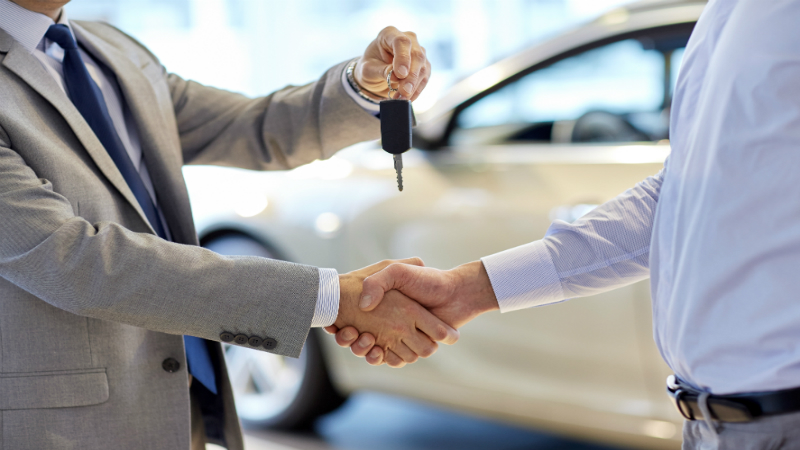 Chevrolet Dealer in New Lenox Today: Test Drive the Famous Corvette
