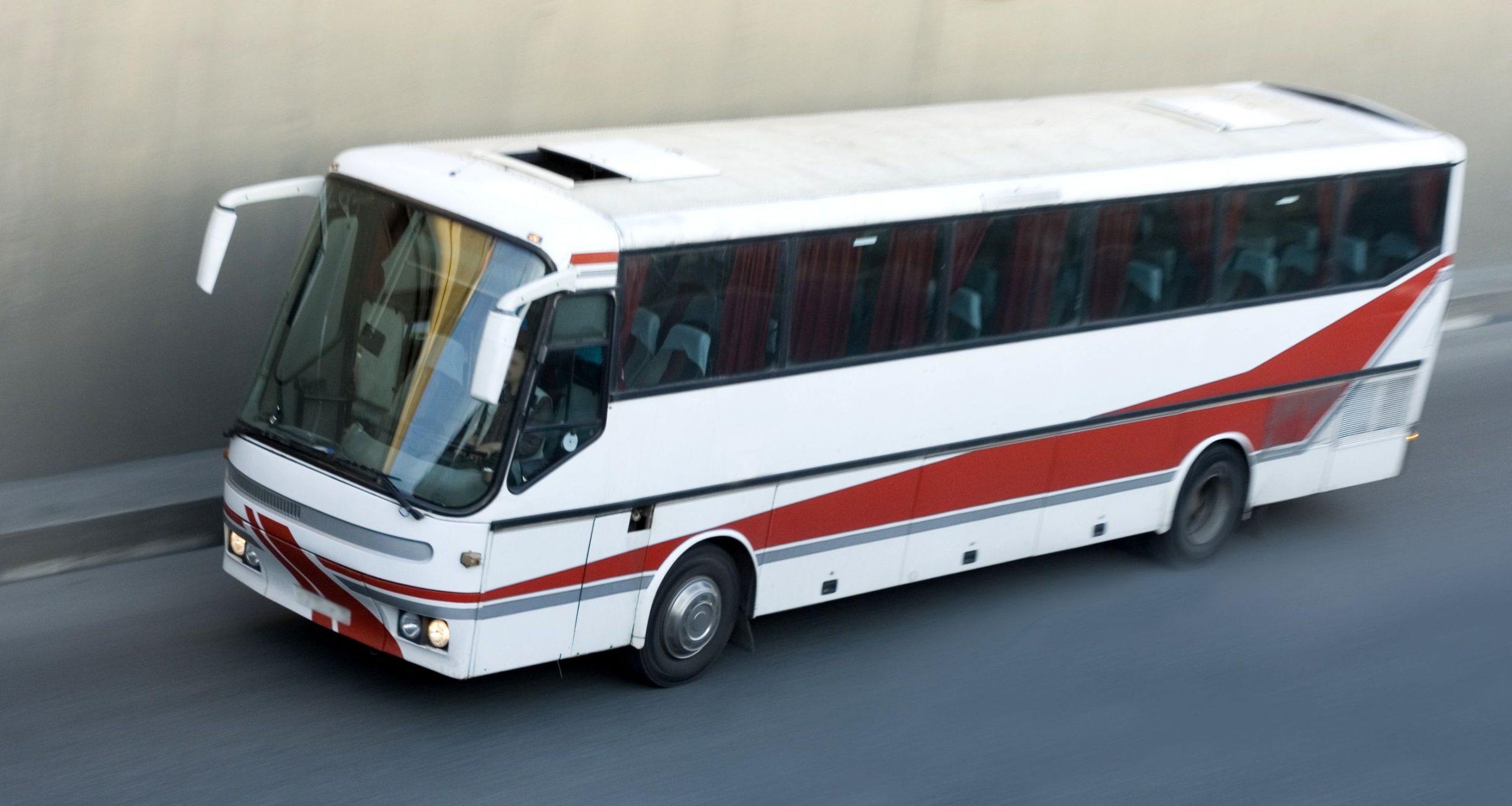 Experienced Charter Bus Drivers Wanted in Ottawa for Many Different Shifts