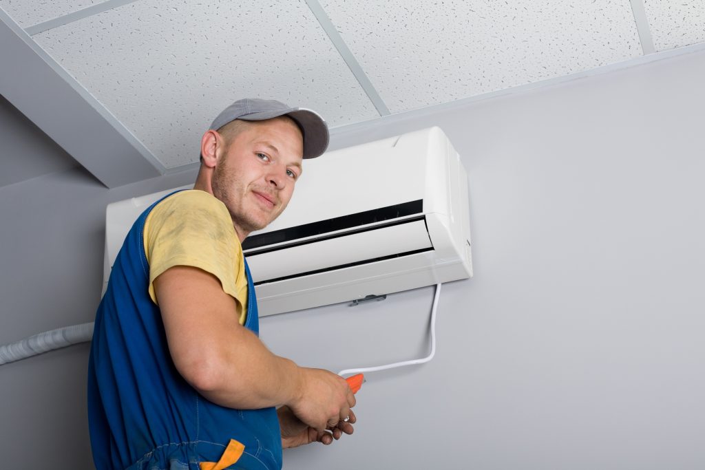 Thermostat Issues or System Failure? When to Call the Best AC Repair Company