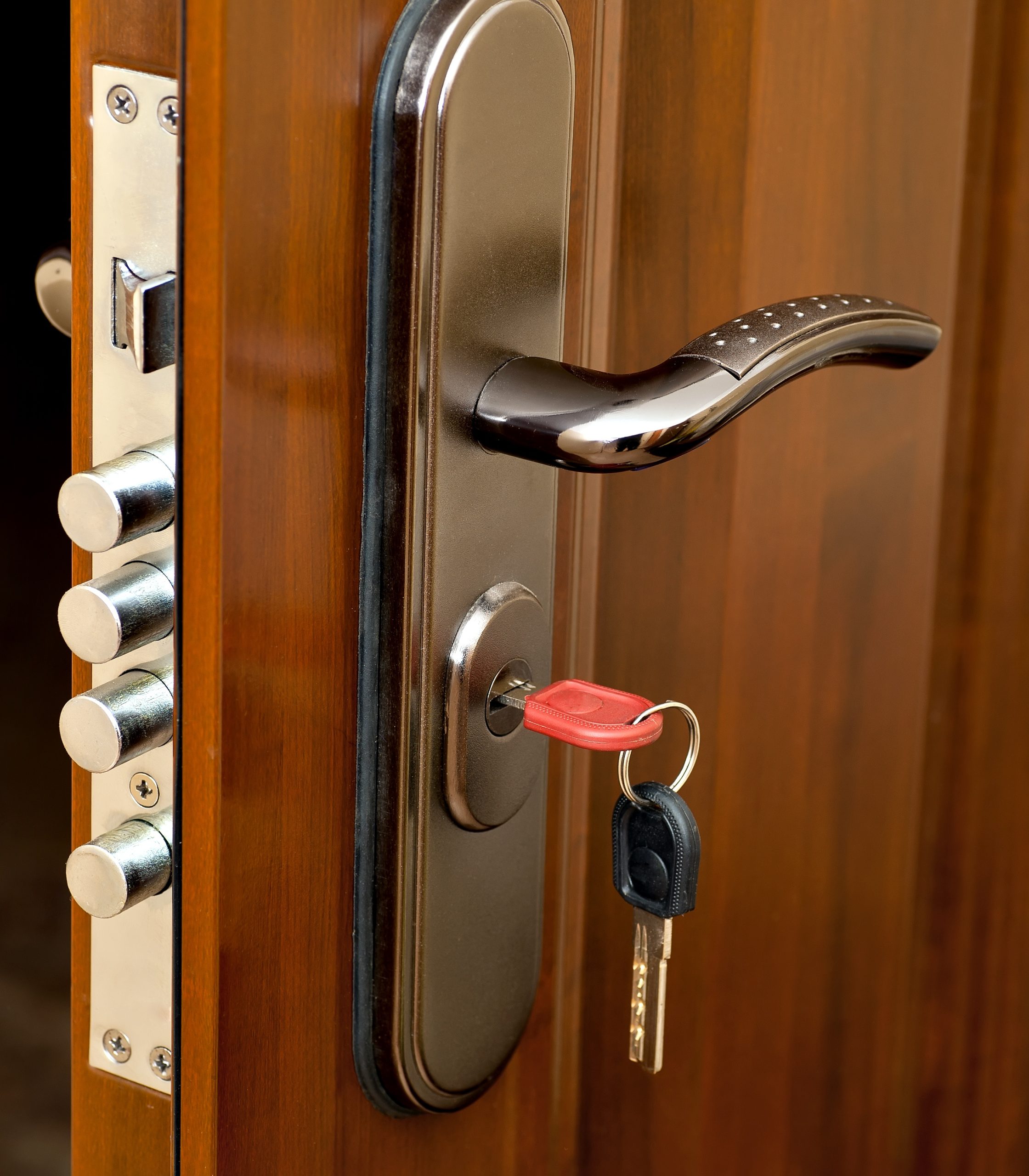 Guaranteeing Your Security With a Commercial & Residential Locksmith