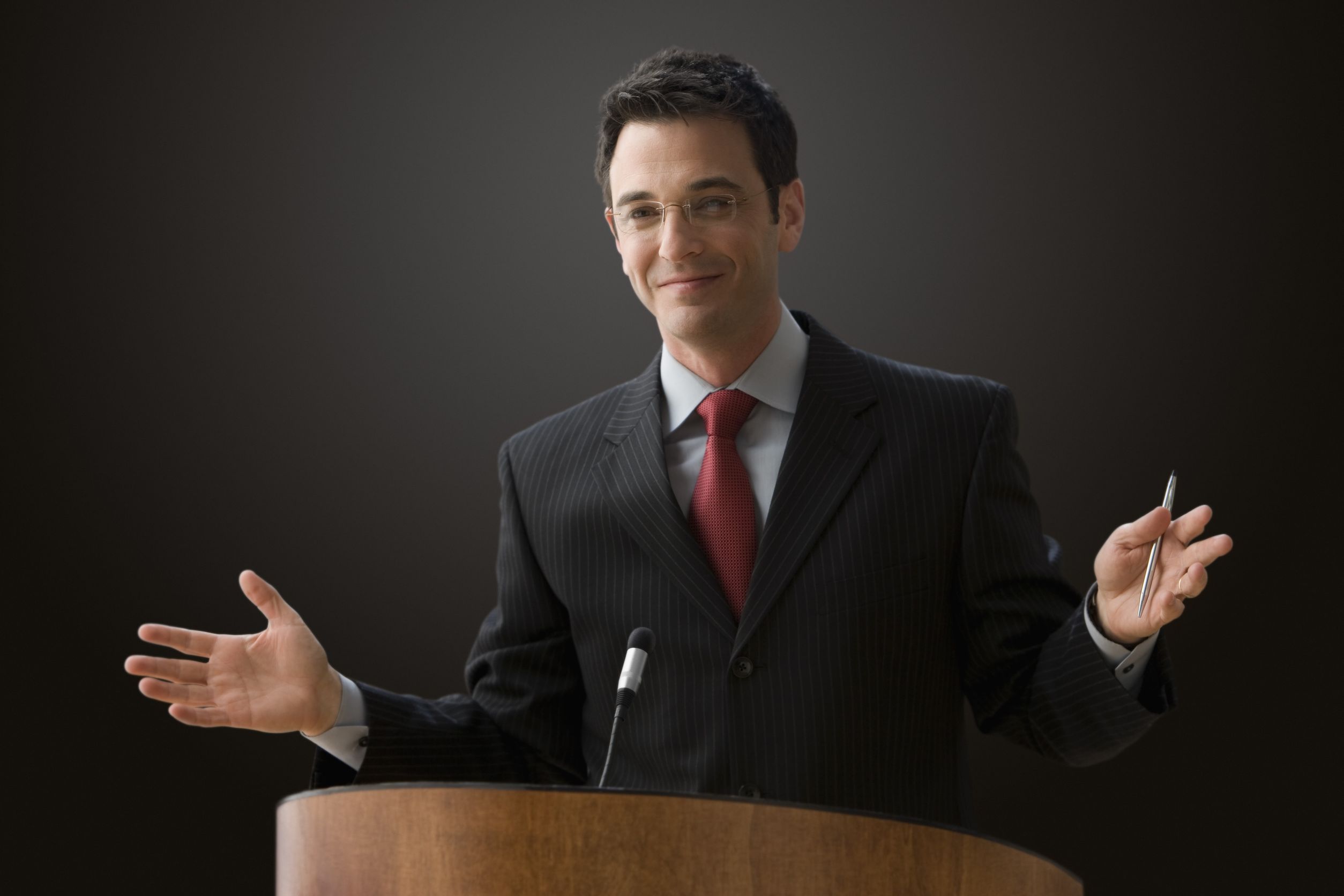 12 Topics A Financial Services Motivational Speaker Should Cover