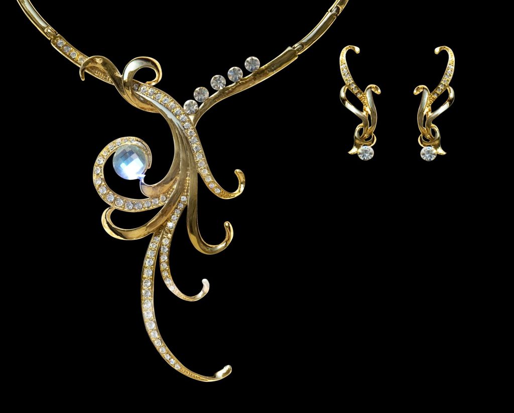 Finding the charm of personalized jewelry in Greenville, South Carolina