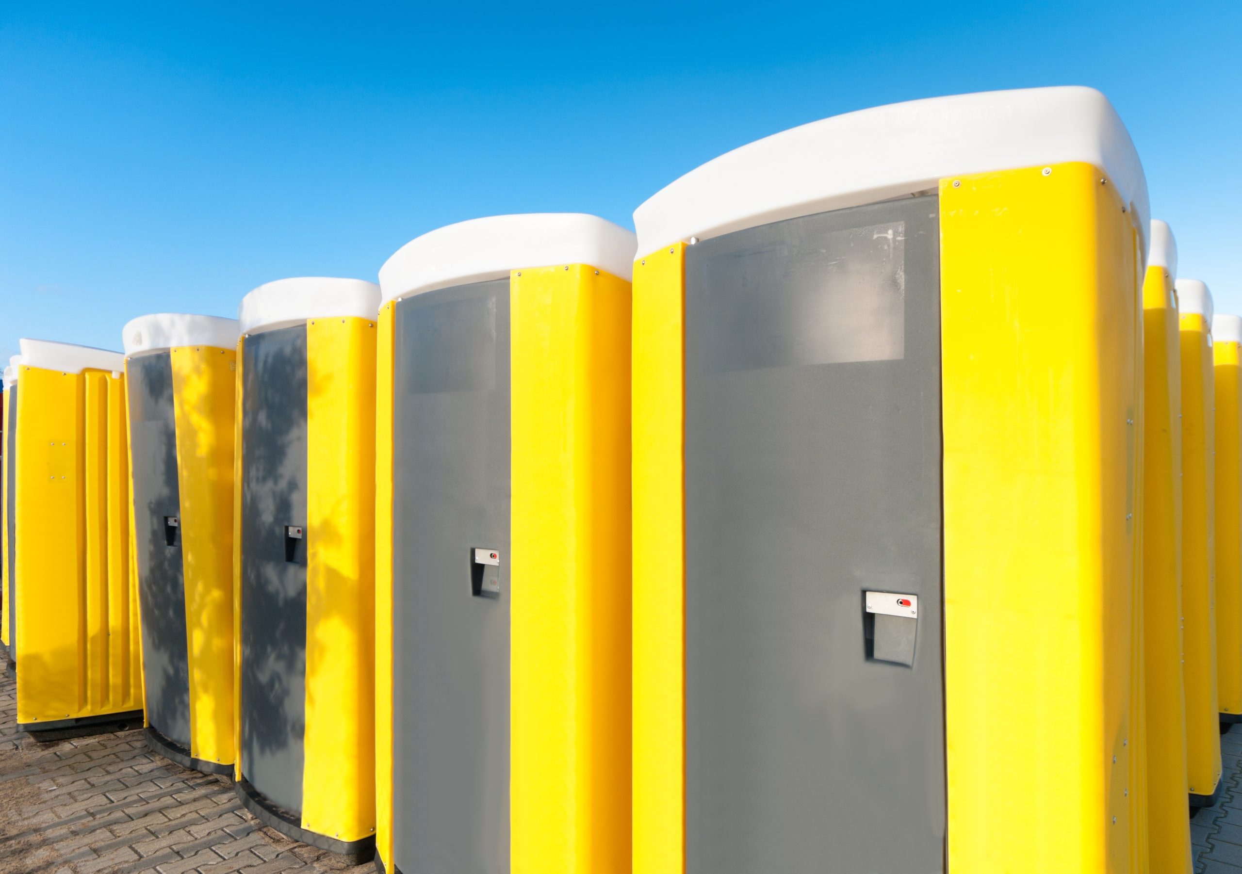 Simplify Construction Site Management by Renting Portable Toilets in Redford, MI, Today