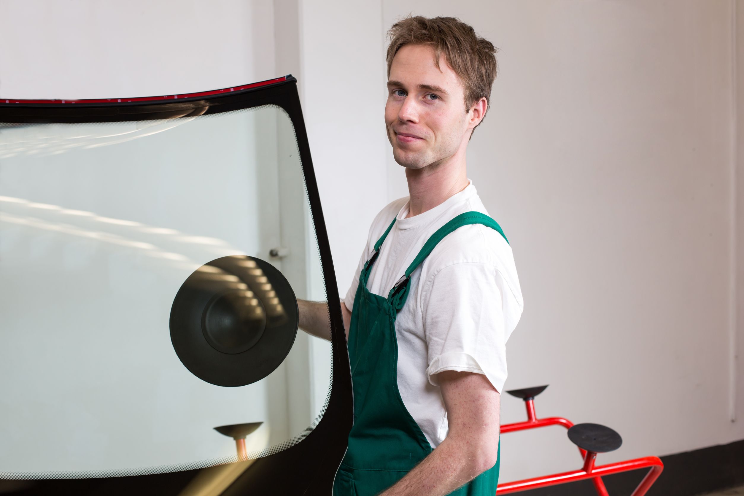 Clear Vision Ahead – Windshield Replacement in Inver Grove Heights MN