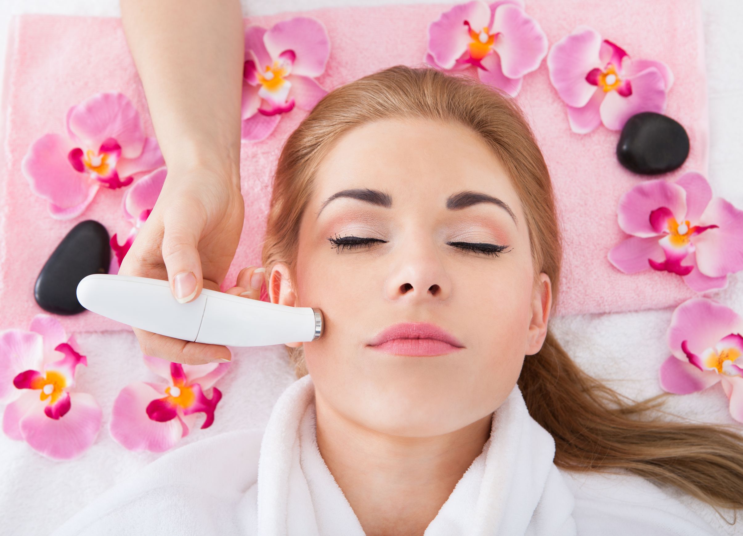 Beyond Smooth: How Waxing in Long Beach CA Can Transform Your Skincare Routine