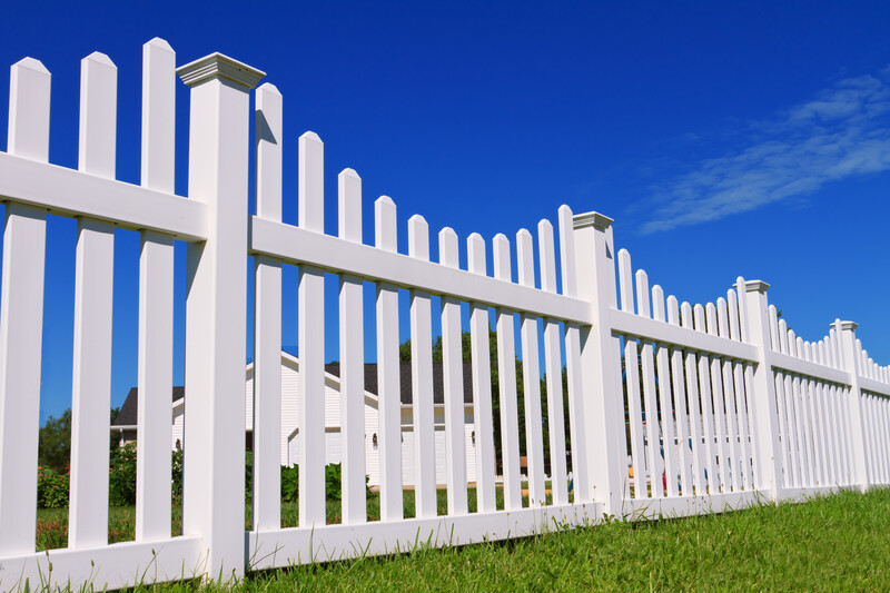 Why Hire a Quality Fence Company in Loves Park, IL?
