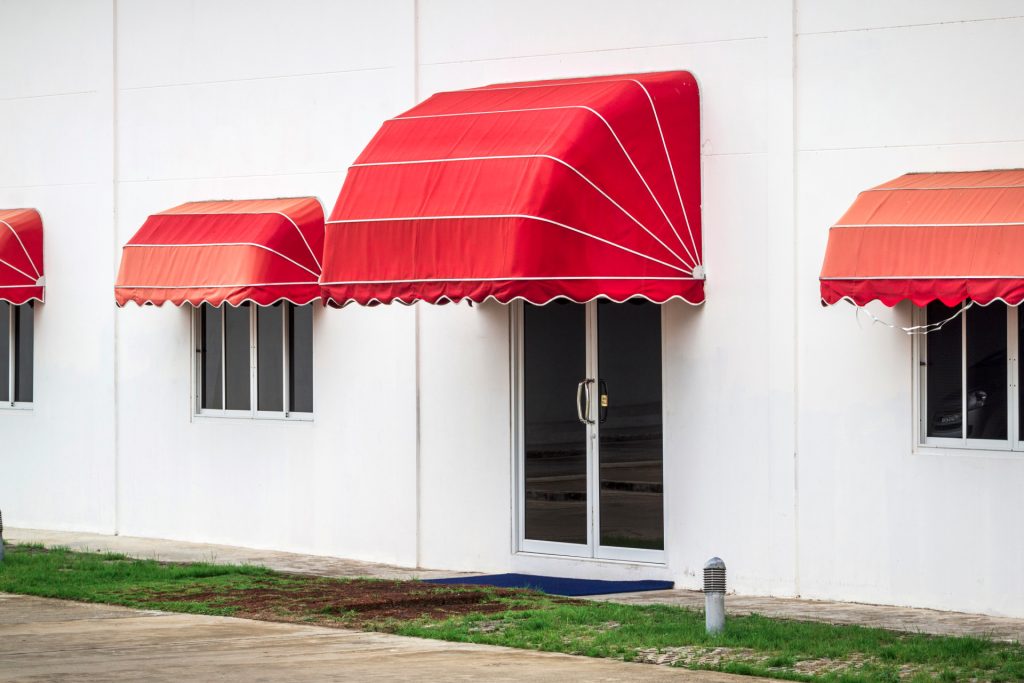 Transform Your Outdoor Space with Retractable Patio Awnings in New York City