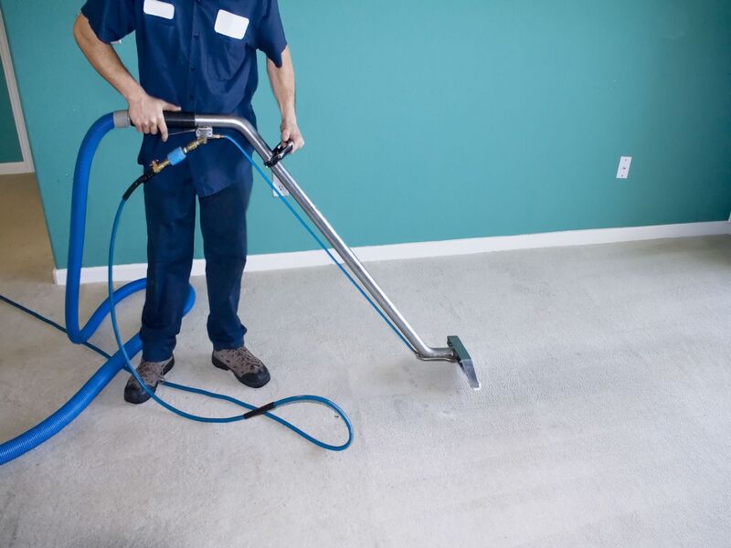 Make Life Simpler by Choosing House Cleaning Tampa FL for Spotless Living Spaces