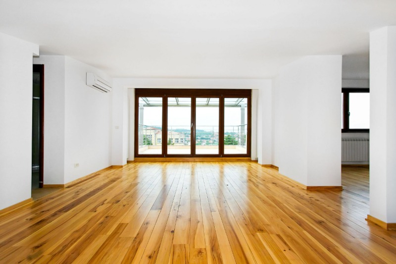 Improve Maintenance and Appearance With Commercial Concrete Floor Coating in Rockford, IL