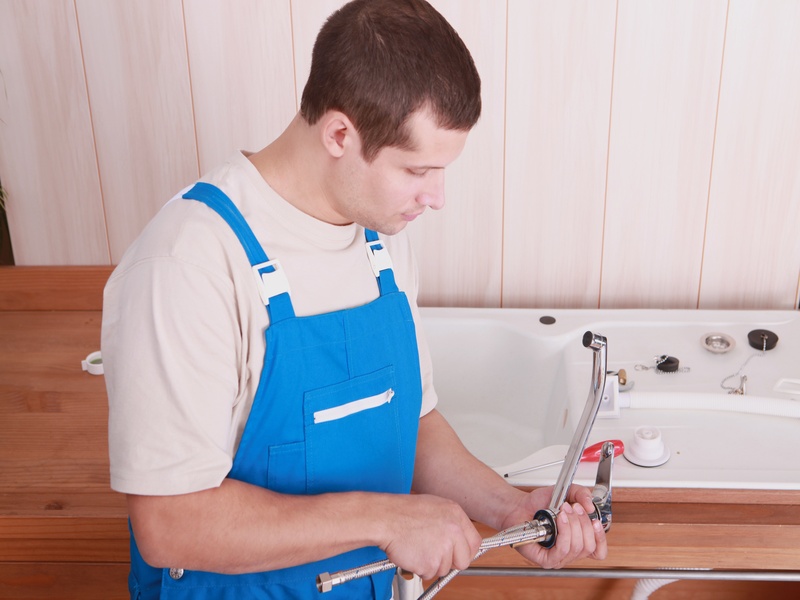 Save Money on Bathroom Remodeling Des Moines IA with Smart Renovation Tips