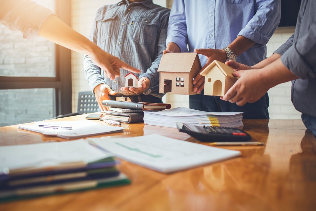 Ways an Estate Planner Mobile AL Specialist Helps Navigate Probate and Minimize Stress
