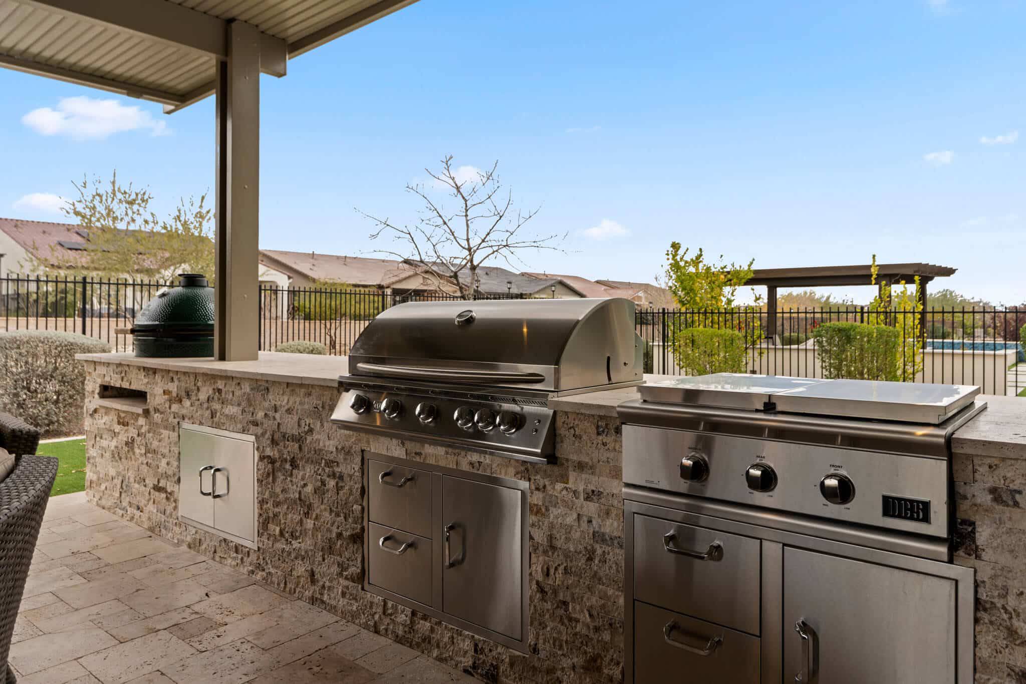 Top Outdoor BBQ Kitchen Trends for 2025 in Goodyear