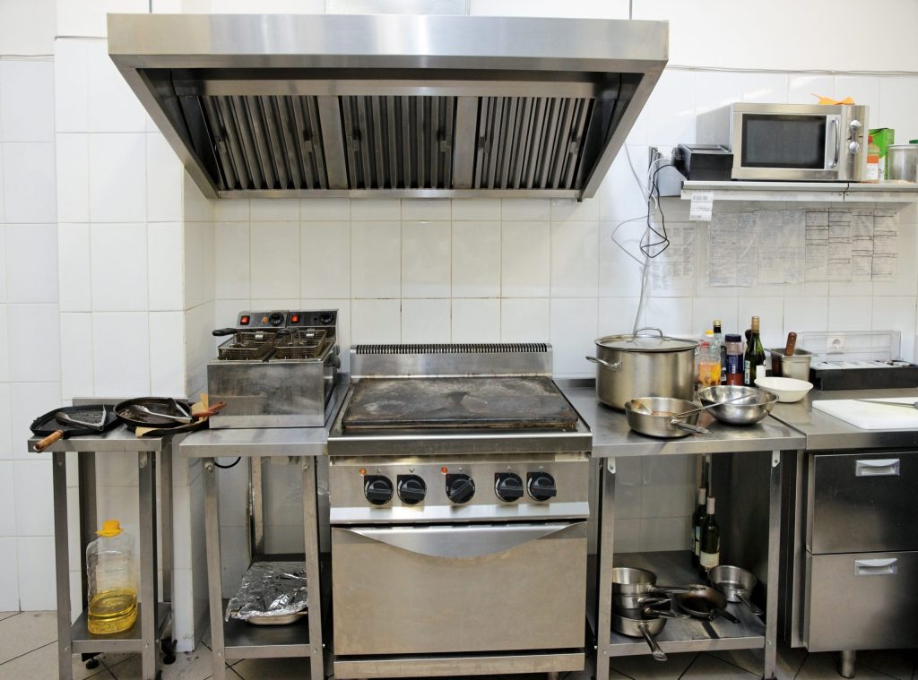 The Role of Commercial Kitchen Exhaust Hood Filters in Meeting Health Regulations