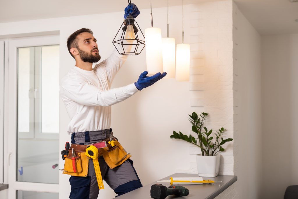 How a Residential Electrical Contractor in Valdosta, GA, Can Solve Home Wiring Issues Fast