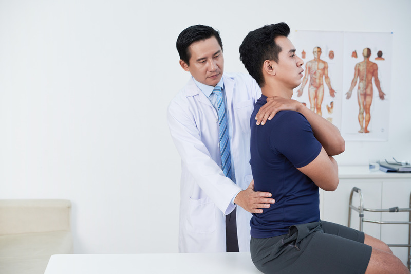 Seeking a Pain Management Doctor Daytona Beach FL for Effective Back Pain Solutions