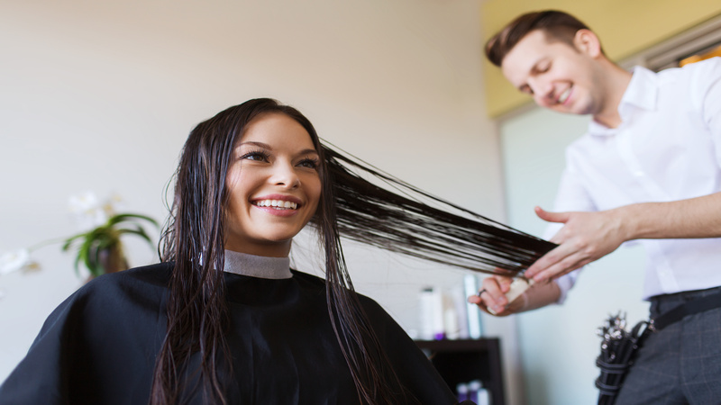 How Custom Hair Extensions Can Transform Your Look: A Step-by-Step Guide
