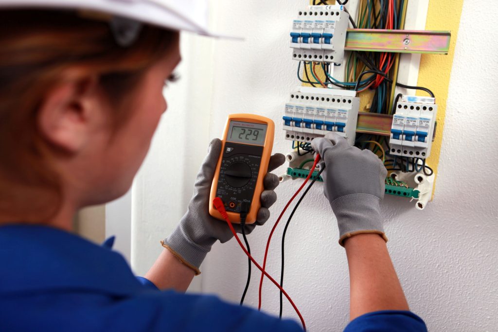 Modern upgrades for commercial electrical in Crystal Lake, IL retail locations