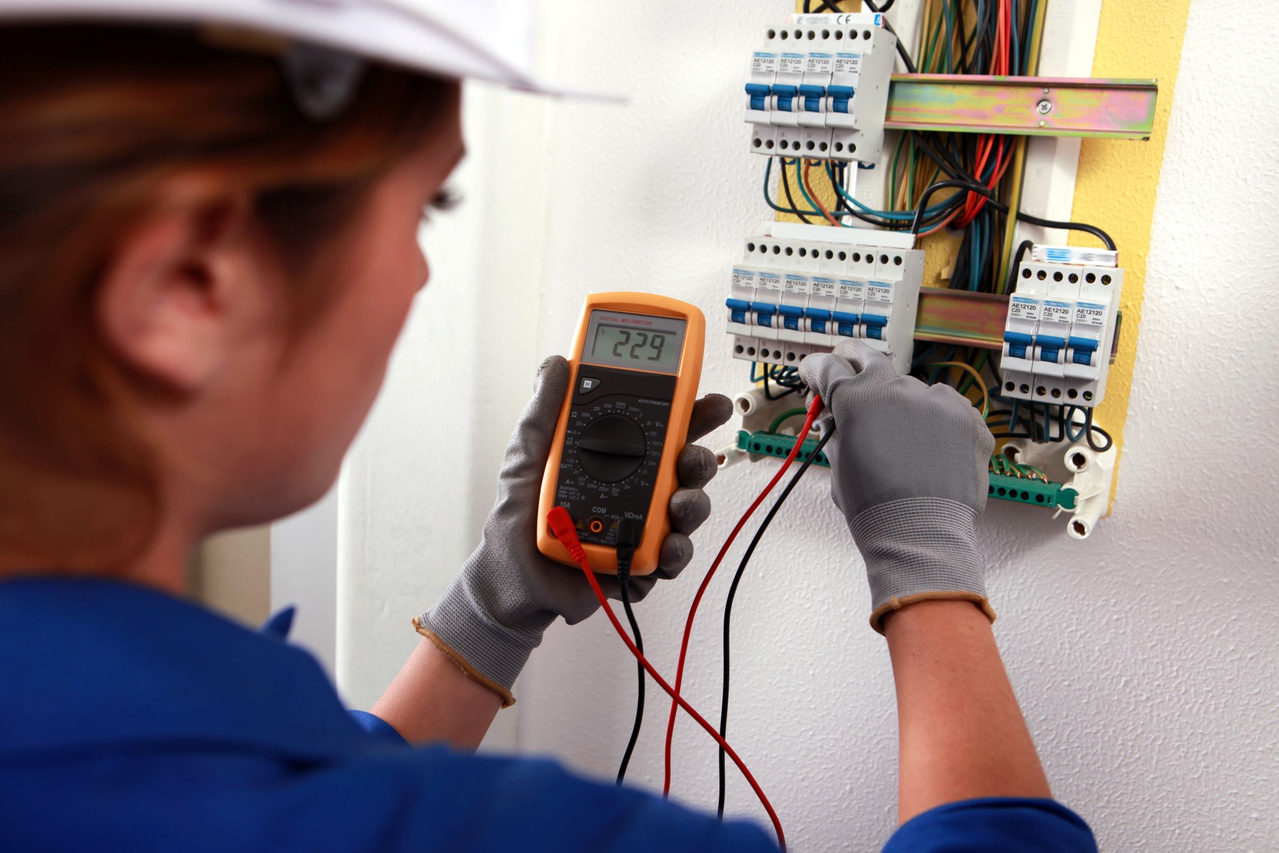Modern upgrades for commercial electrical in Crystal Lake, IL retail locations