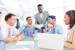 Sales Training Articles – Must-Read Topics to Stay Ahead in a Competitive Market