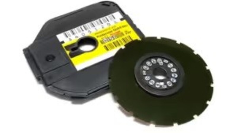 Preserve Family Memories with Slide Scanning Services Tailored for American Households