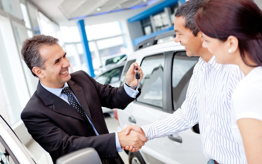 Tips for Americans Wanting to Buy Pre-Owned Cars in London Directly and Save