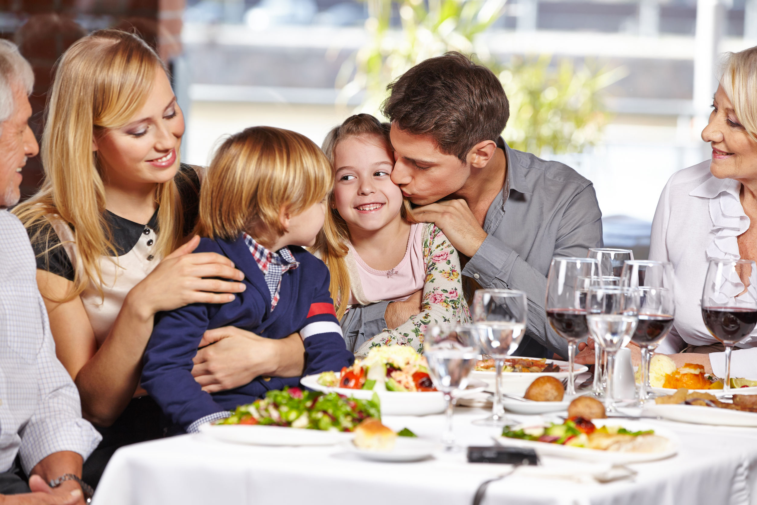 Enjoy Healthy and Delicious Options at a Greek Restaurant in Glendale, CA Residents Trust