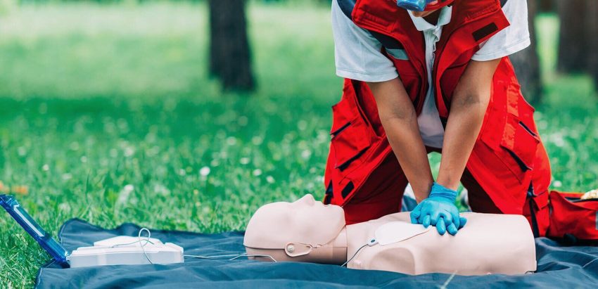 First Aid Training for Emergency Situations in Schools and Daycares