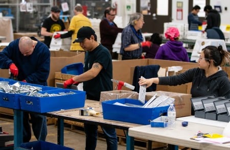 How Packaging Companies in Minneapolis Can Streamline Your Business Shipping Solutions