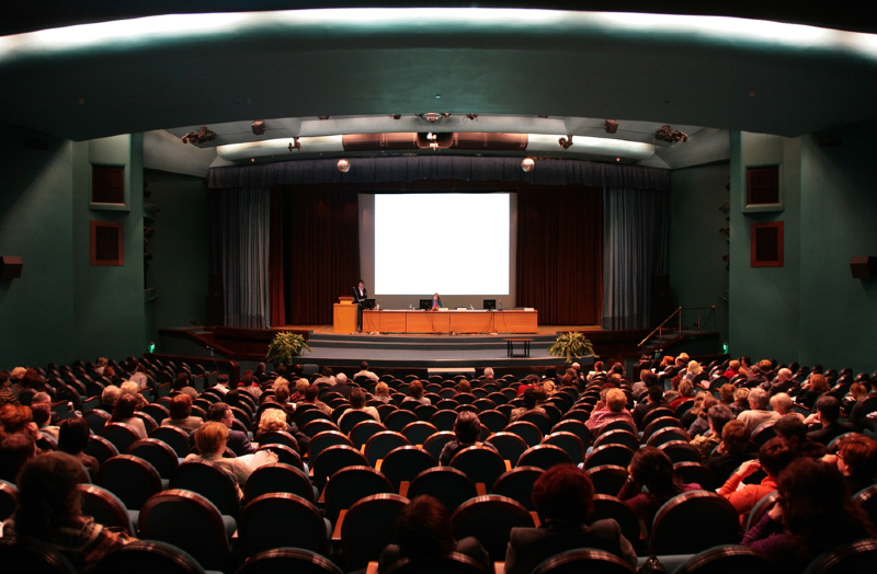 How Event Staging Services in Tulsa, OK Can Transform Your Corporate Gatherings with Seamless Execution