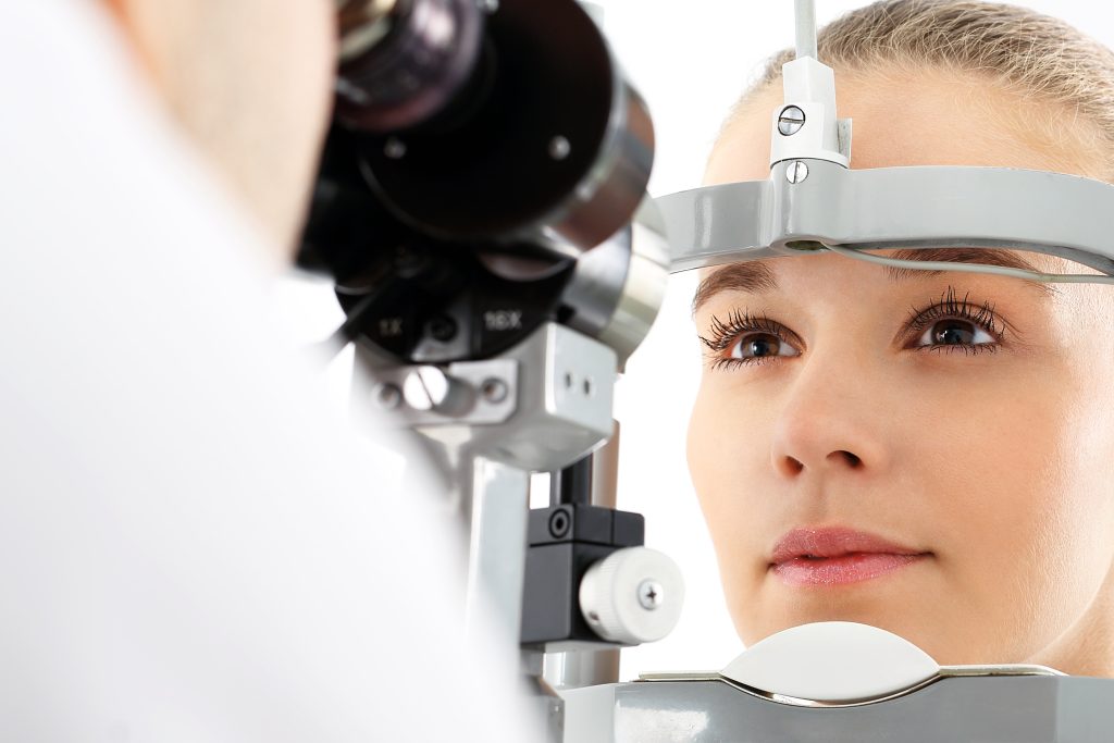 How Eye Diseases Treatment Cumberland MD Clinics Improve Vision and Comfort