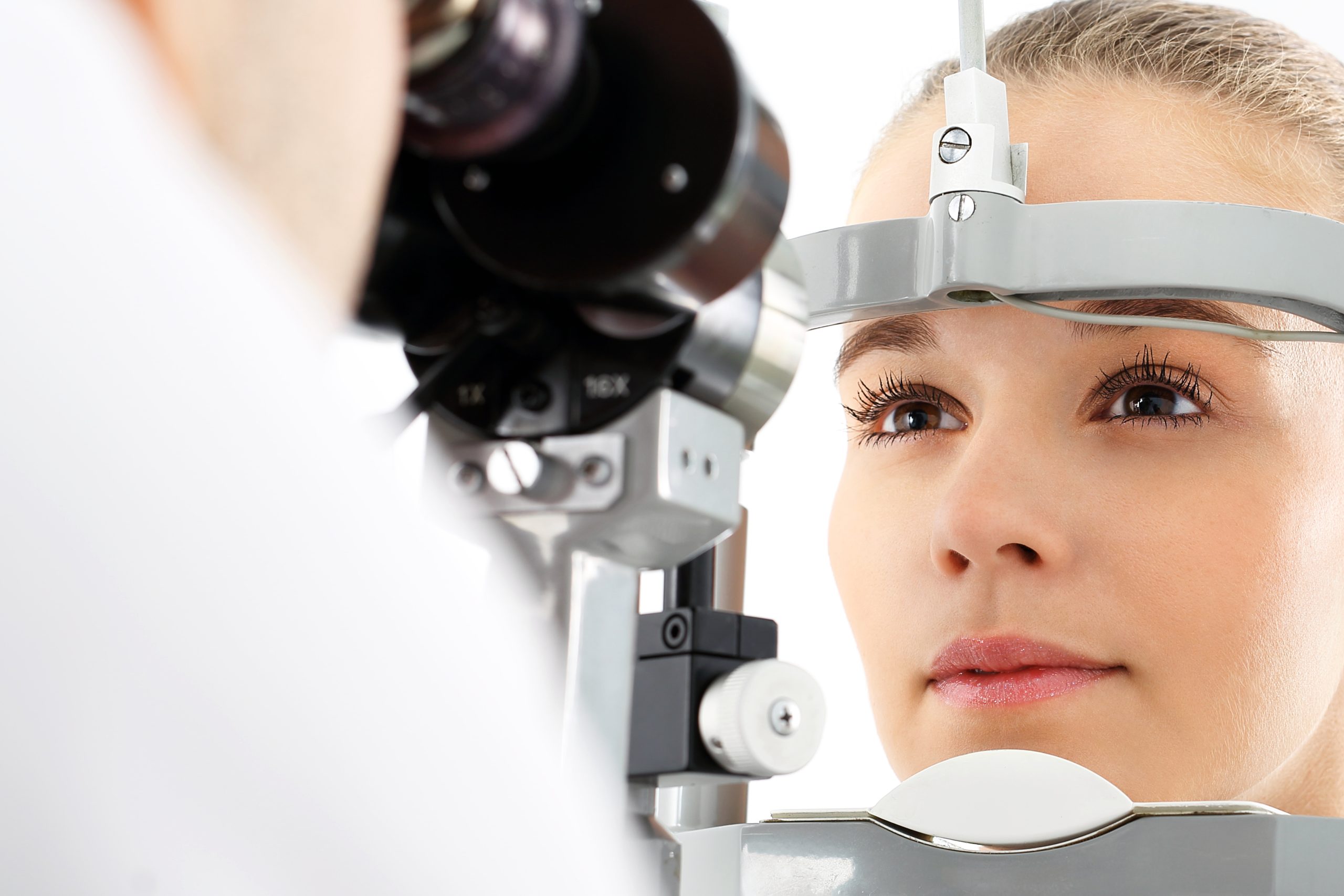 How Eye Diseases Treatment Cumberland MD Clinics Improve Vision and Comfort