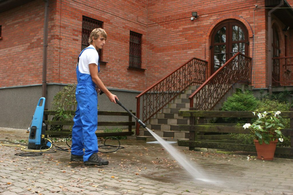 Restore Your Curb Appeal Using Softwash House Washing in Charlottesville, VA Methods